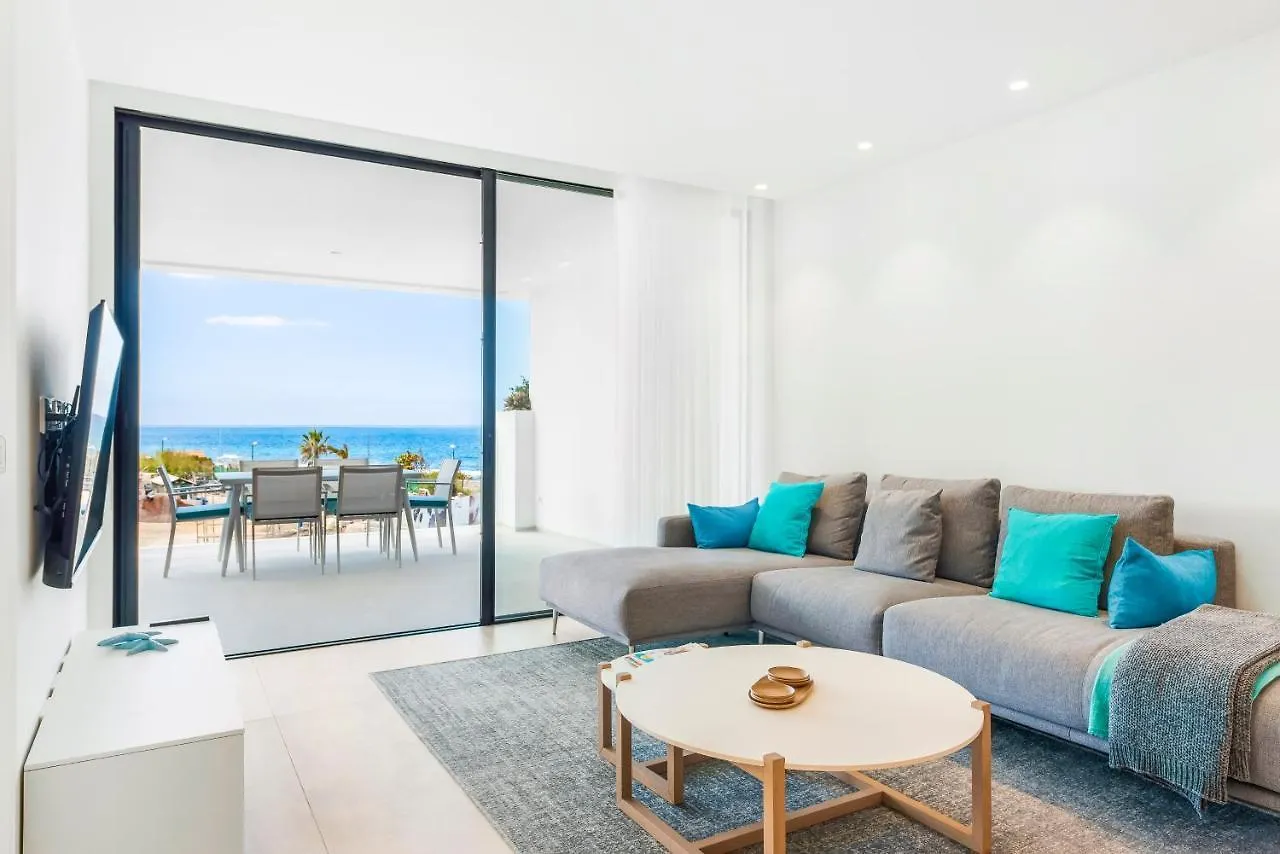 New Luxury Apartment First Line Sea View パルム・マール