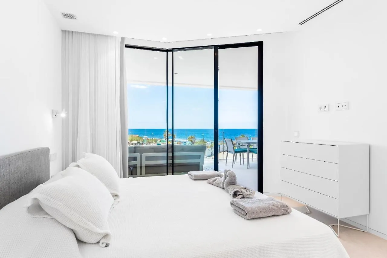New Luxury Apartment First Line Sea View Palm-mar