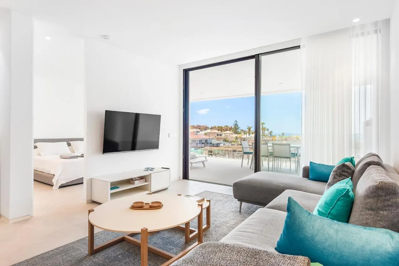 New Luxury Apartment First Line Sea View パルム・マール 0*,