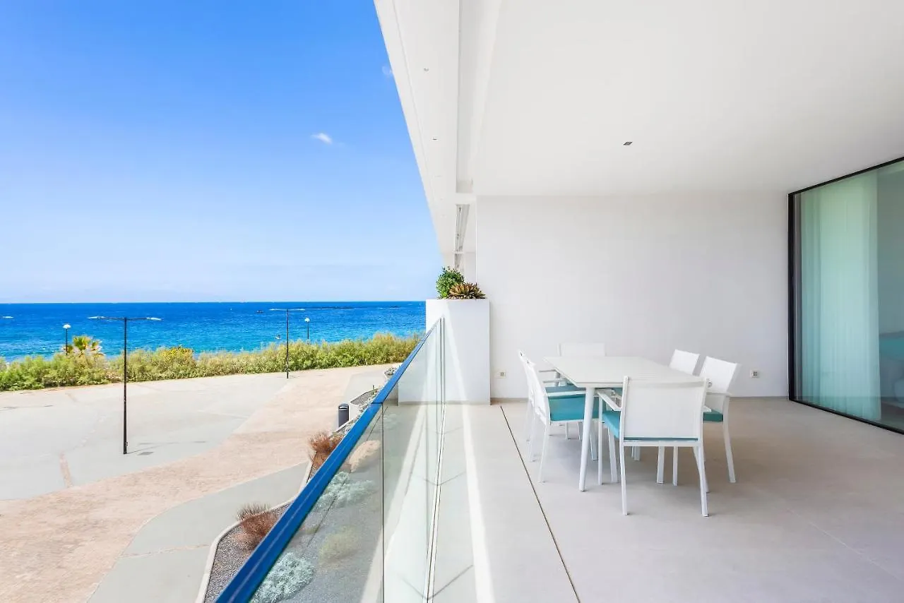 New Luxury Apartment First Line Sea View パルム・マール